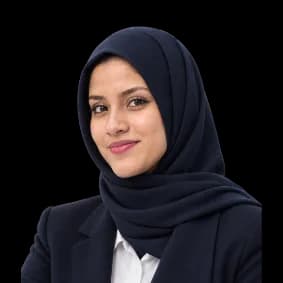 السيدة شبينا سانا